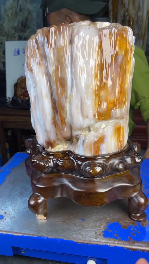 未镶嵌摆件硅化玉38
