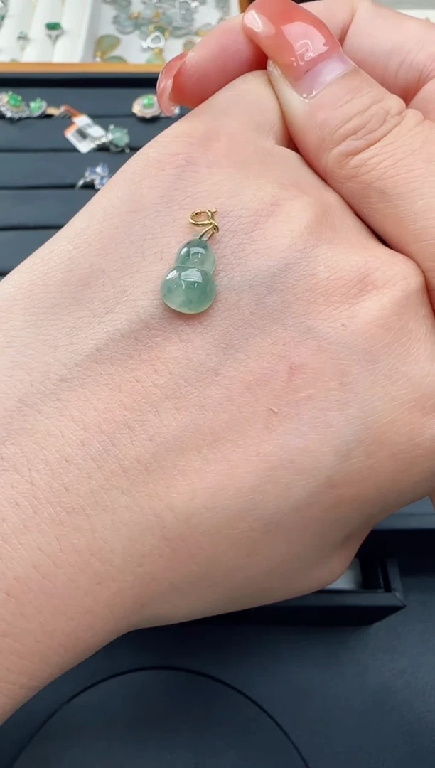 【闪购商品】翡翠颈饰18K金镶嵌多样性发一件TZG0118351