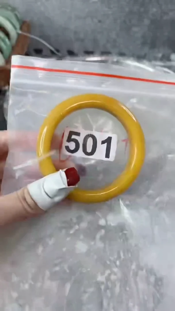 【闪购商品】石英质玉手镯未镶嵌5758+501