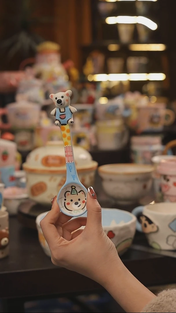 景德镇釉下彩绘设计师款式陶瓷