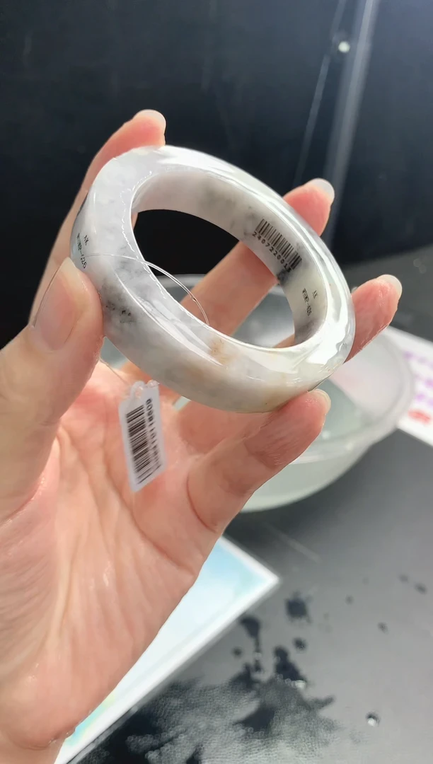 【闪购商品】定制翡翠手镯未镶嵌10 52-56