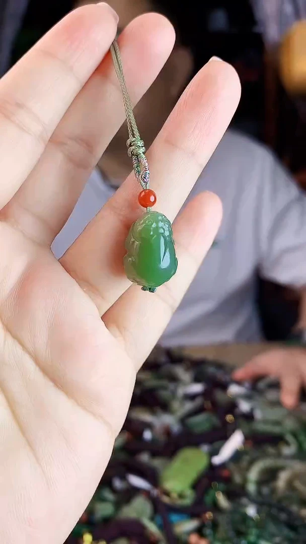 未镶嵌和田玉挂件多样性发货拍一发一