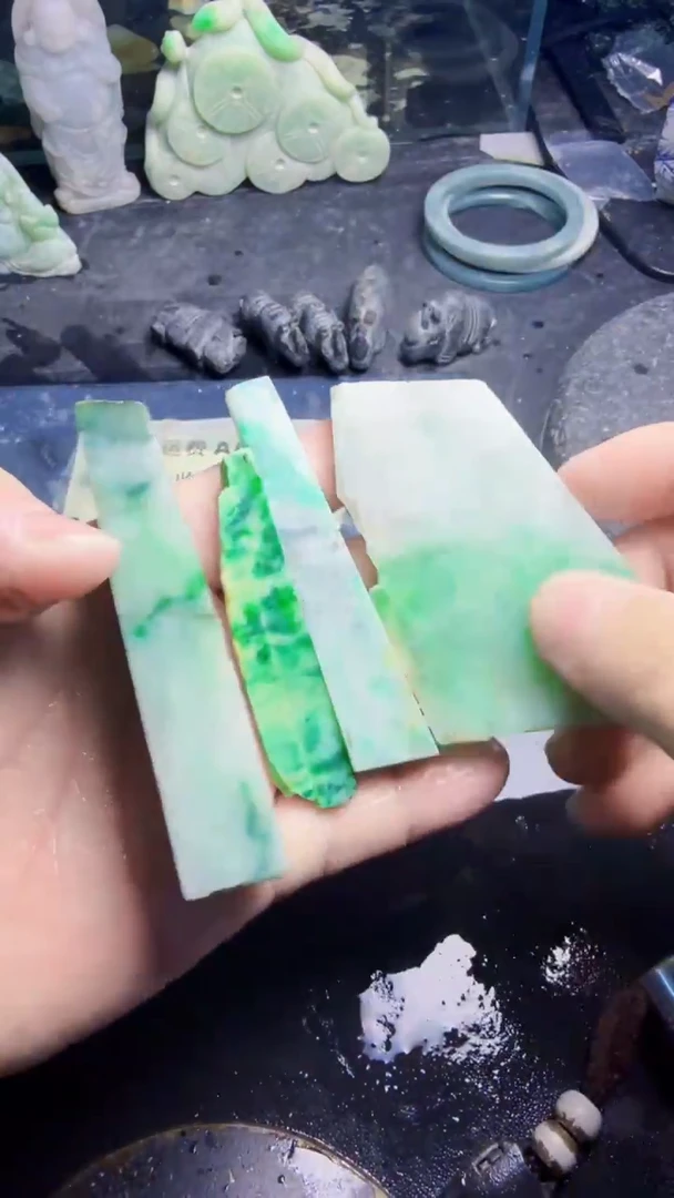 未镶嵌挂件翡翠天然翡翠135