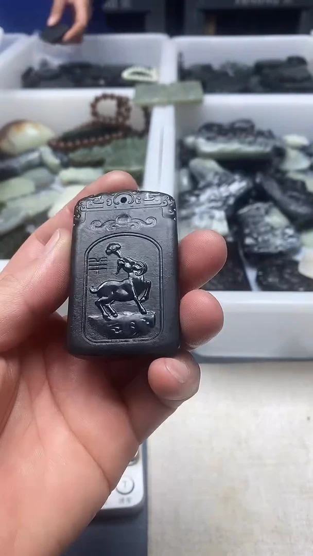 吊坠(不含链)未镶嵌和田玉1