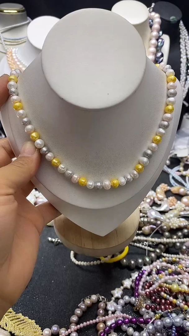 颈饰未镶嵌淡水珍珠多人