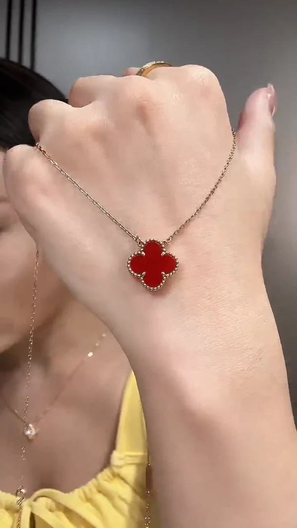 18K金镶嵌套链玛瑙/玉髓红色k黄，四叶草套链GHJ25版