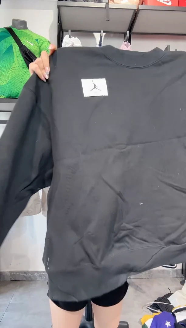1452编码 耐克卫衣服饰过款为准 尺码XL