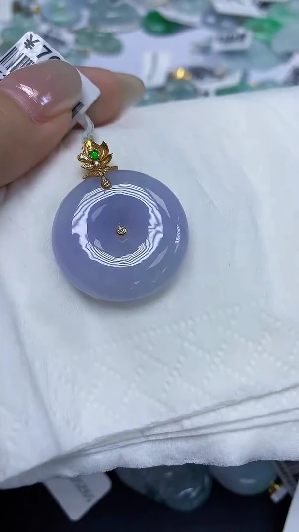 翡翠18K金镶嵌颈饰天然缅甸翡翠A货