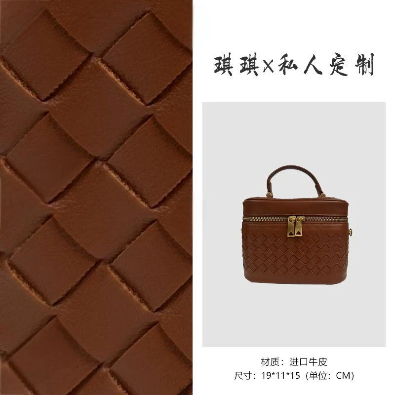 2025新款复古轻奢单肩包百搭设计款斜跨女士包