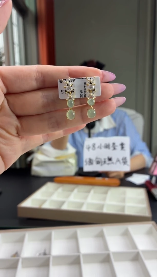 银S925镶嵌翡翠耳饰11111