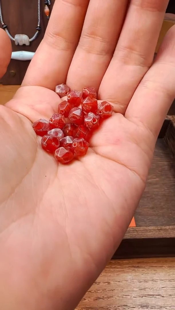 玛瑙/玉髓颈饰未镶嵌【 肖钟出品 】配珠随发1对