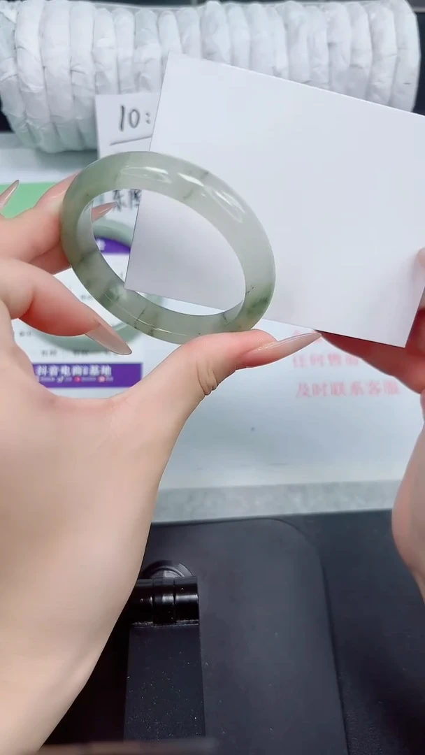 石英质玉手镯未镶嵌3-52.8