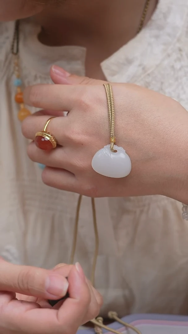 和田玉未镶嵌吊坠(赠链)【小涵专属】