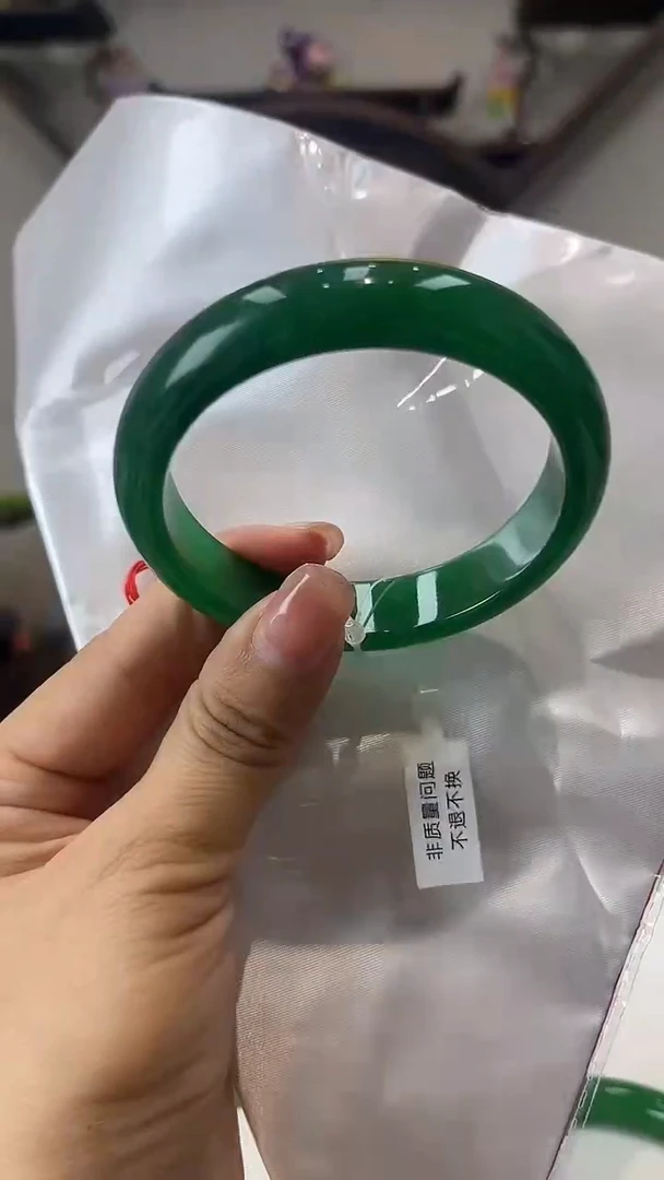 【闪购商品】砖雕a52 圈口60 独货手镯