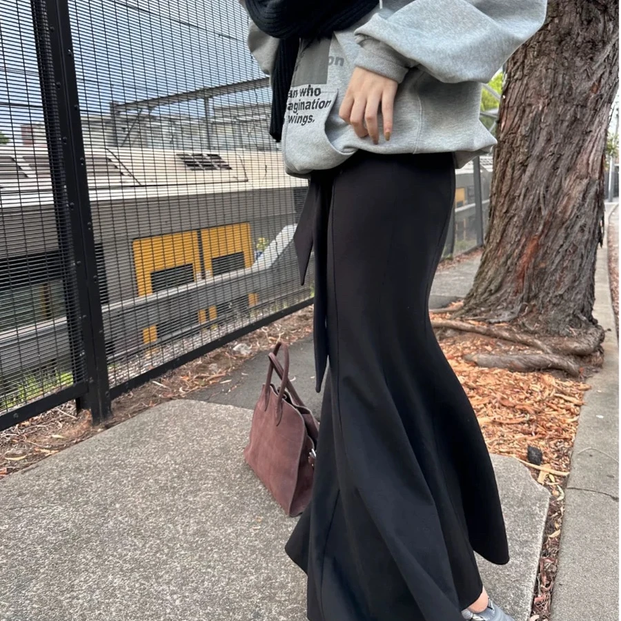 【永茵】春季新款半身裙鱼尾裙修补气质裙子显瘦中长裙包臀裙黑色