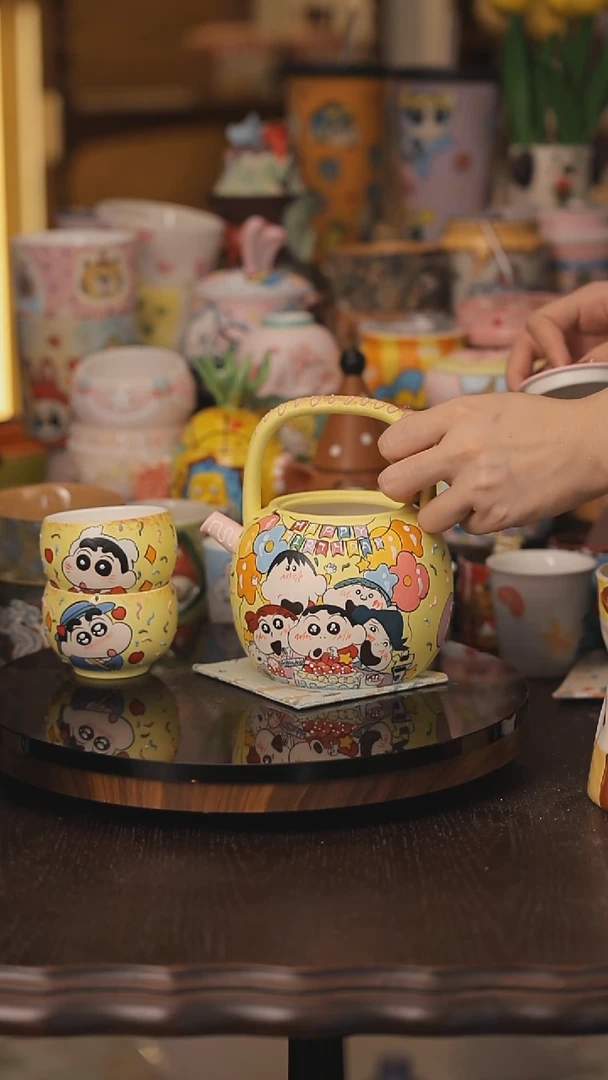 景德镇釉下彩绘设计师款式陶瓷