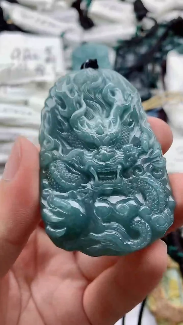 翡翠未镶嵌颈饰888