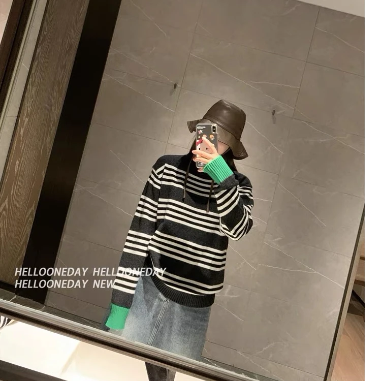 撞色拼接袖条纹长袖针织毛衣EZ52