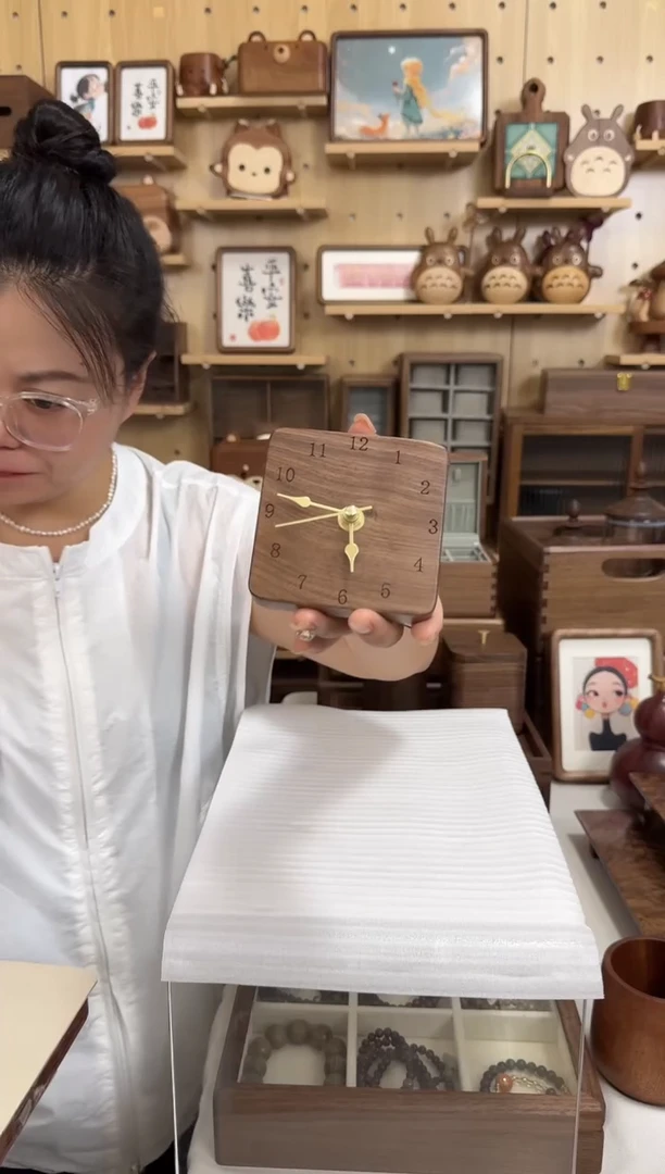 木北美黑胡桃实木钟表摆件