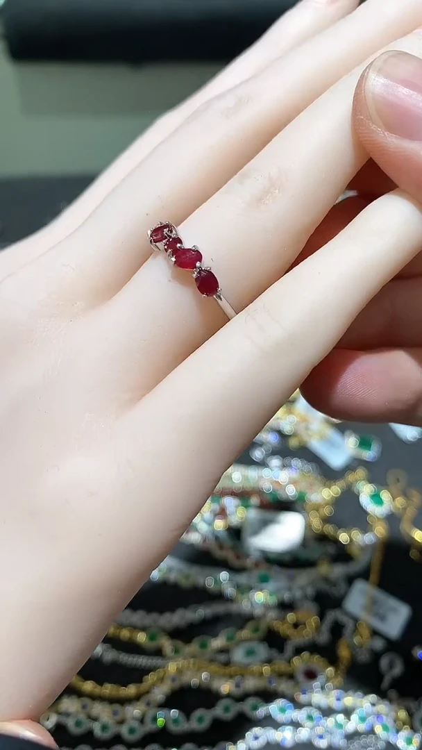 红宝石戒指银S925镶嵌戒指