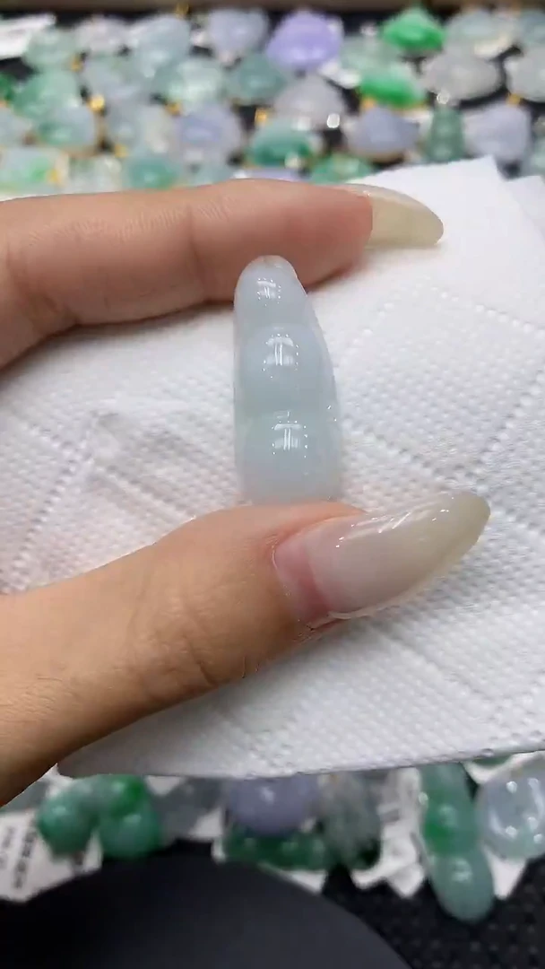 颈饰未镶嵌翡翠11111111111