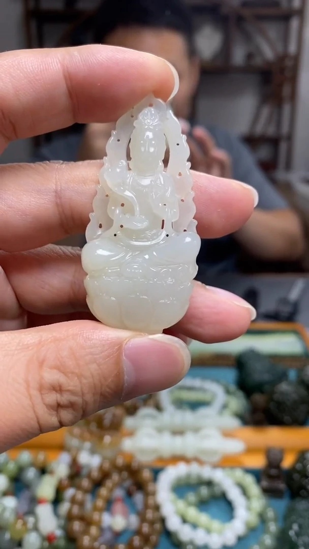 和田玉未镶嵌颈饰110