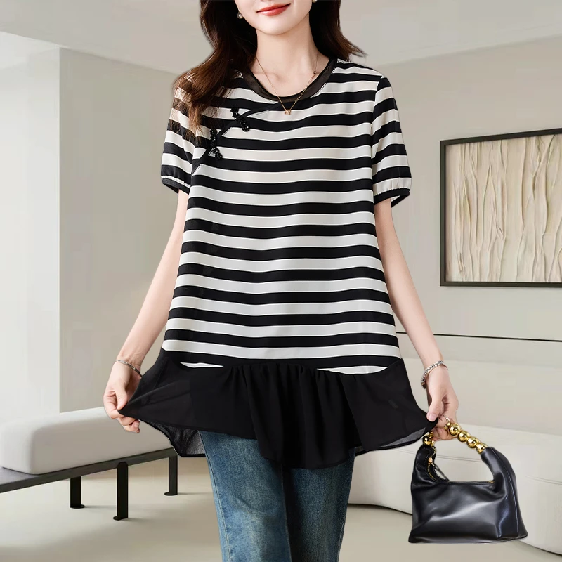 圆领盘扣条纹短袖t恤女夏季2025新款大码遮肚显瘦中长款拼接上衣
