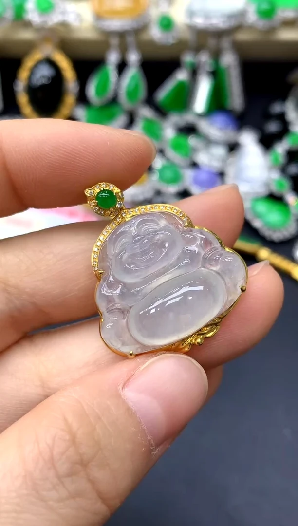 颈饰18K金镶嵌翡翠124-中国好珍宝