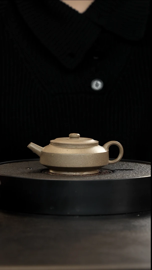 茶壶红泥正价1200清仓四号井蟹壳青仲芳周盘175cc