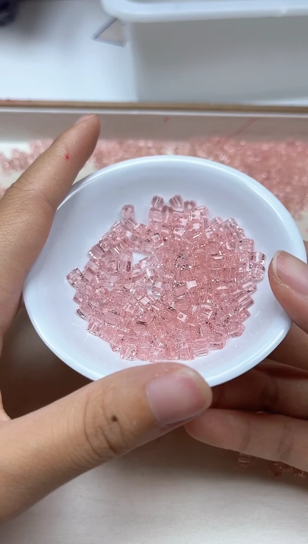 水晶珠宝半成品未镶嵌D678 粉水晶方糖4mm30个9元