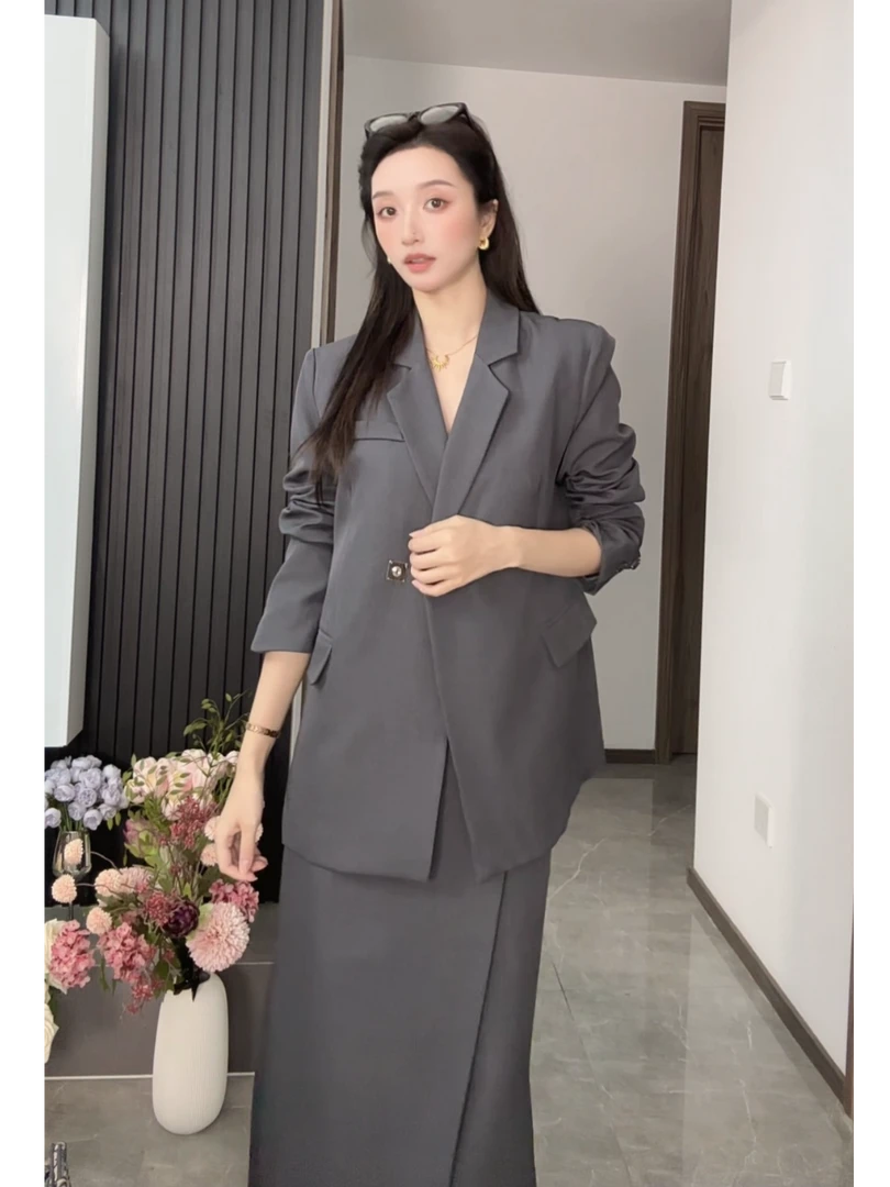 【冰姐专属 】轻奢设计师高级气质显瘦休闲两件套时尚