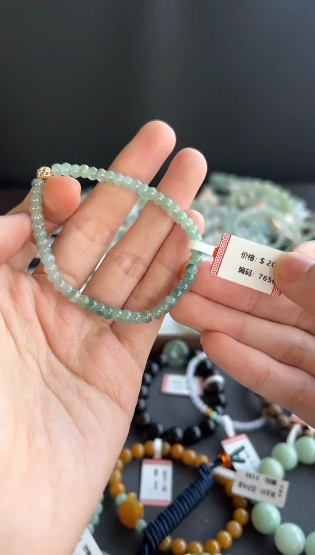 颈饰未镶嵌翡翠7656买断