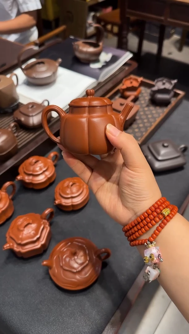 茶壶紫砂福*者繁花 朱泥