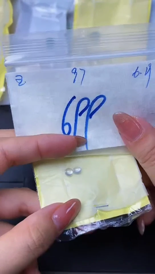 定制翡翠未镶嵌缅甸天然翡翠A货97