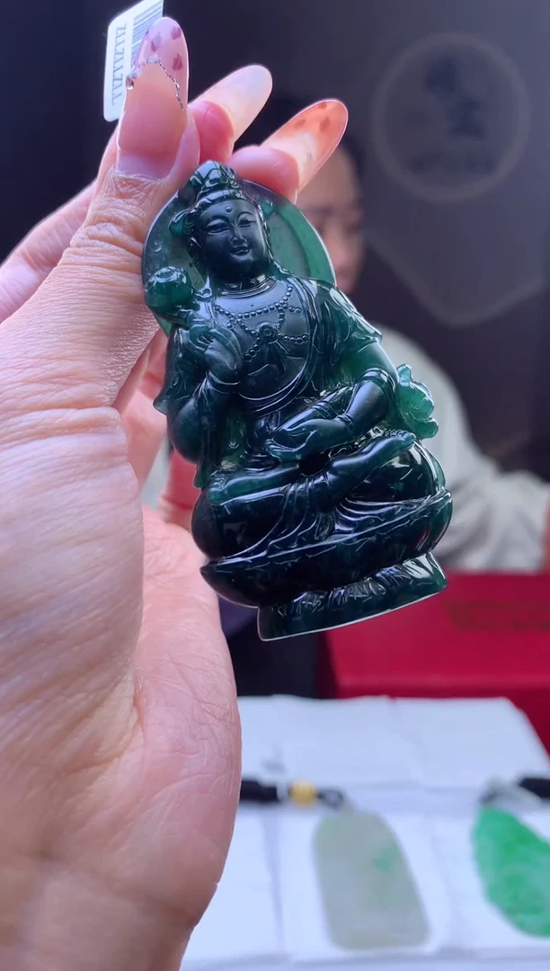 【闪购商品】定制翡翠未镶嵌挂件发货（拍一发一）