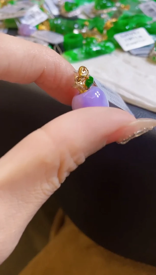 【闪购商品】定制翡翠18K金镶嵌苹果