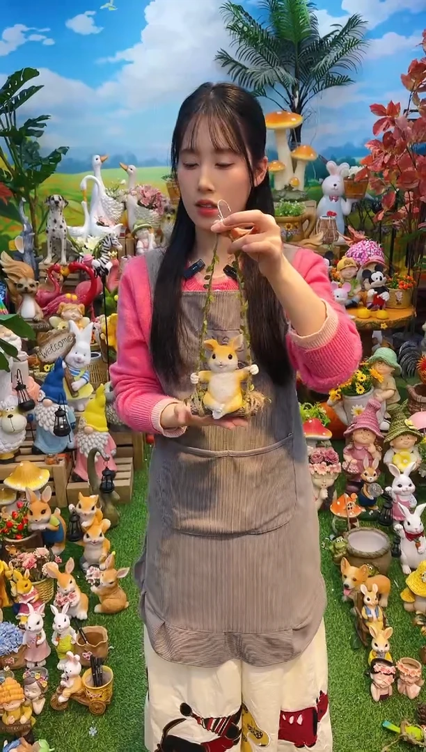 【闪购商品】无铅玻璃秋千兔子