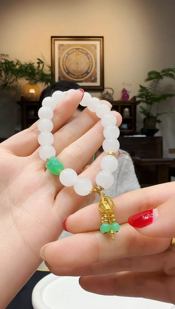 未镶嵌手链和田玉手链