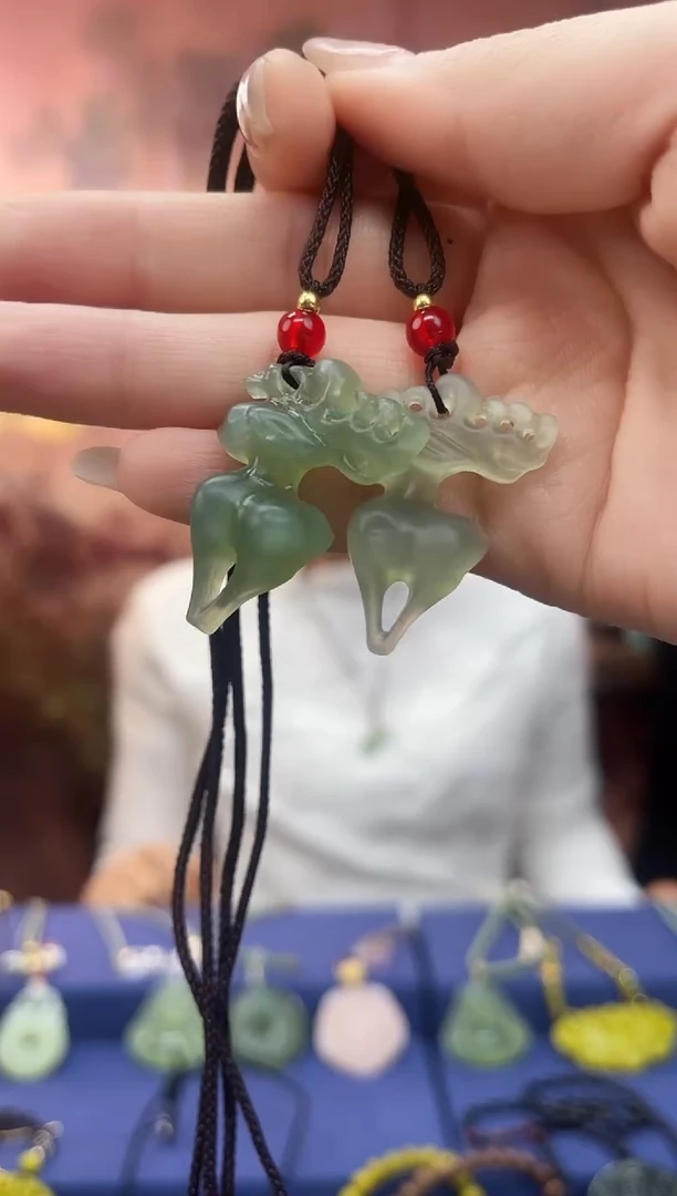 未镶嵌岫玉吊坠多样性发货拍一发一