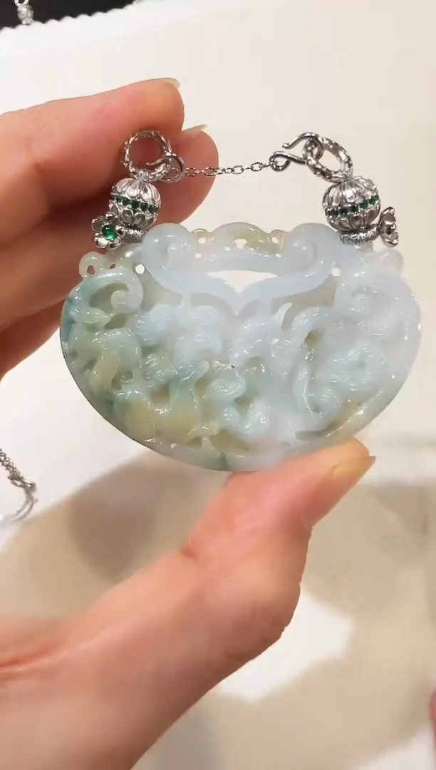 颈饰未镶嵌翡翠国风