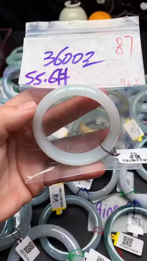 【闪购商品】定制翡翠未镶嵌毛货需精细抛光+多样性发货拍一发一