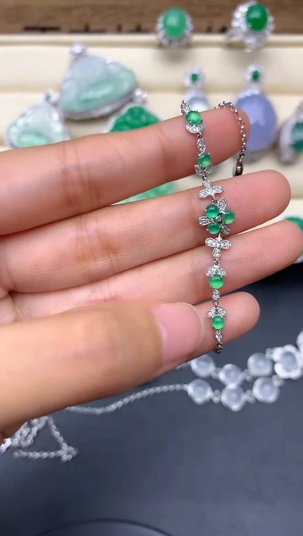 【闪购商品】翡翠手链18K金镶嵌378-中国好珍宝