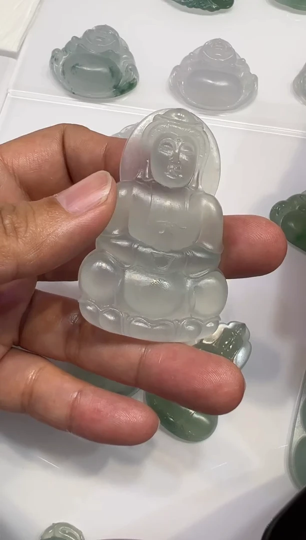 未镶嵌定制翡翠观音