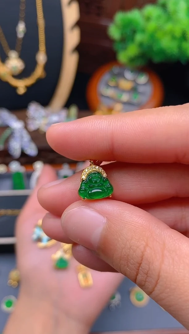 【闪购商品】翡翠吊坠(不含链)银S925镶嵌佛公万能扣