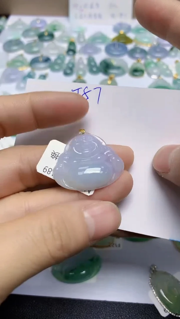 颈饰18K金镶嵌翡翠天然缅甸翡翠A货翡翠百元以上9元证书费自理