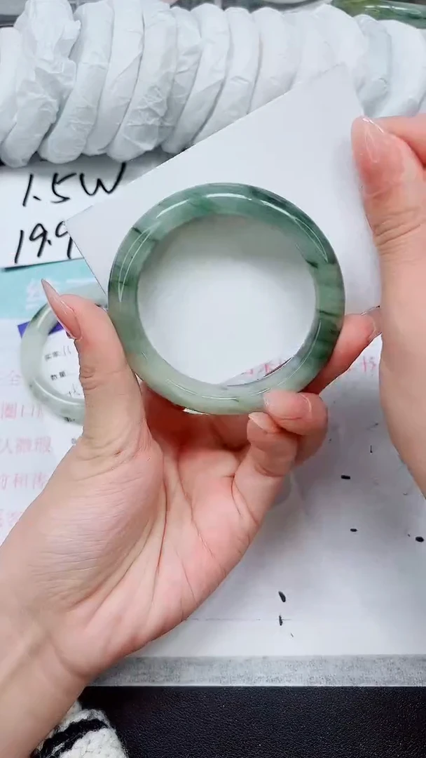 【闪购商品】石英质玉手镯未镶嵌A118-54/55