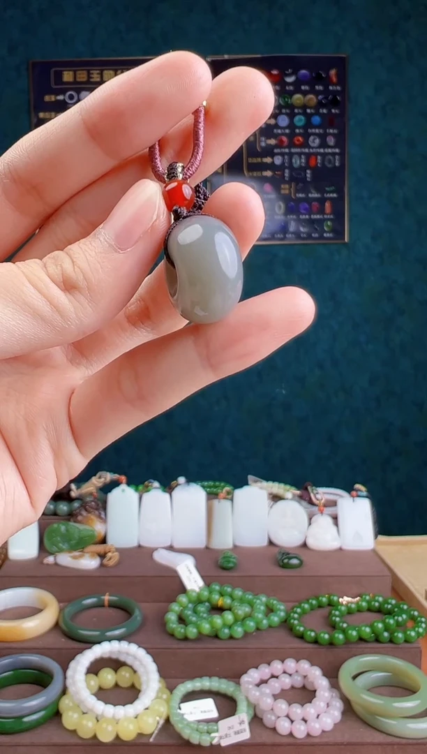 和田玉未镶嵌颈饰多样性发货 拍一单发一个