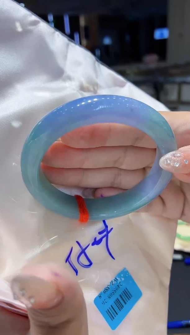 未镶嵌手镯翡翠翡翠手镯