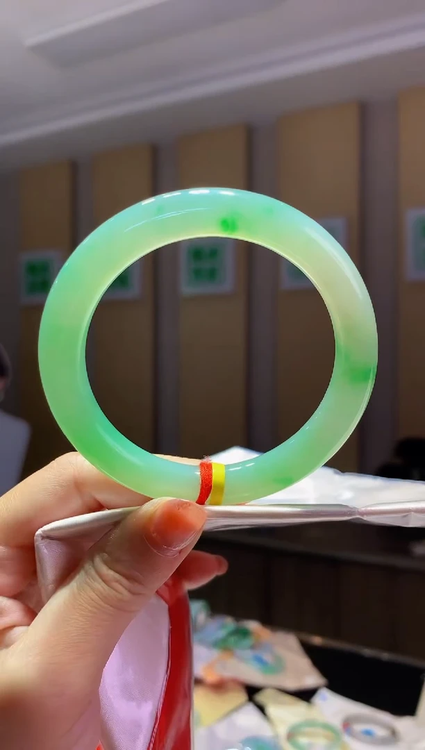 未镶嵌手镯翡翠-F100 圈口58.1