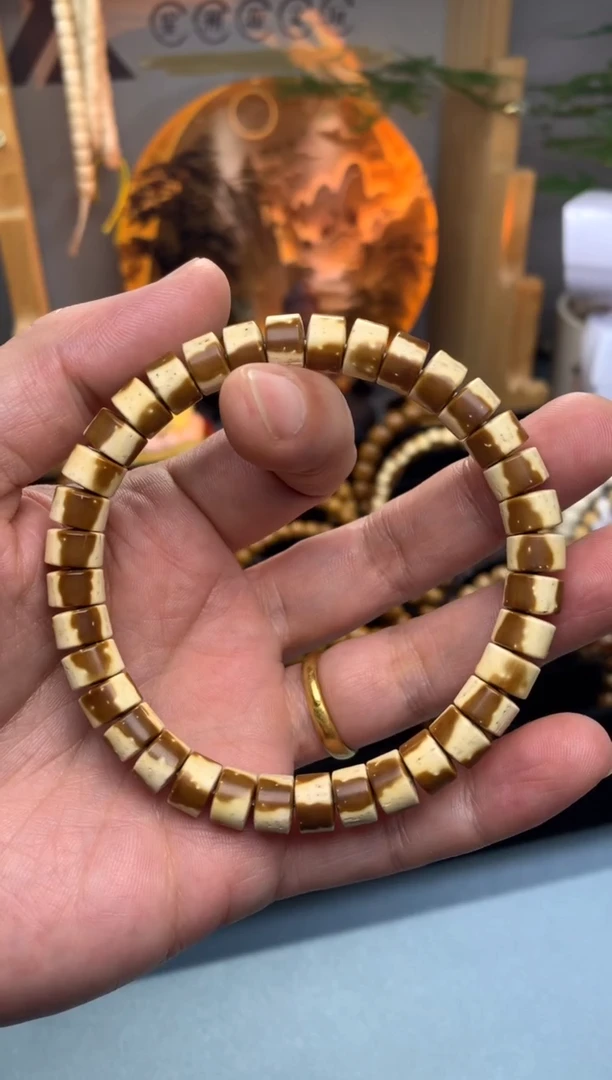 紫金鼠吊坠实心鼠花皮卡8.7药片单圈